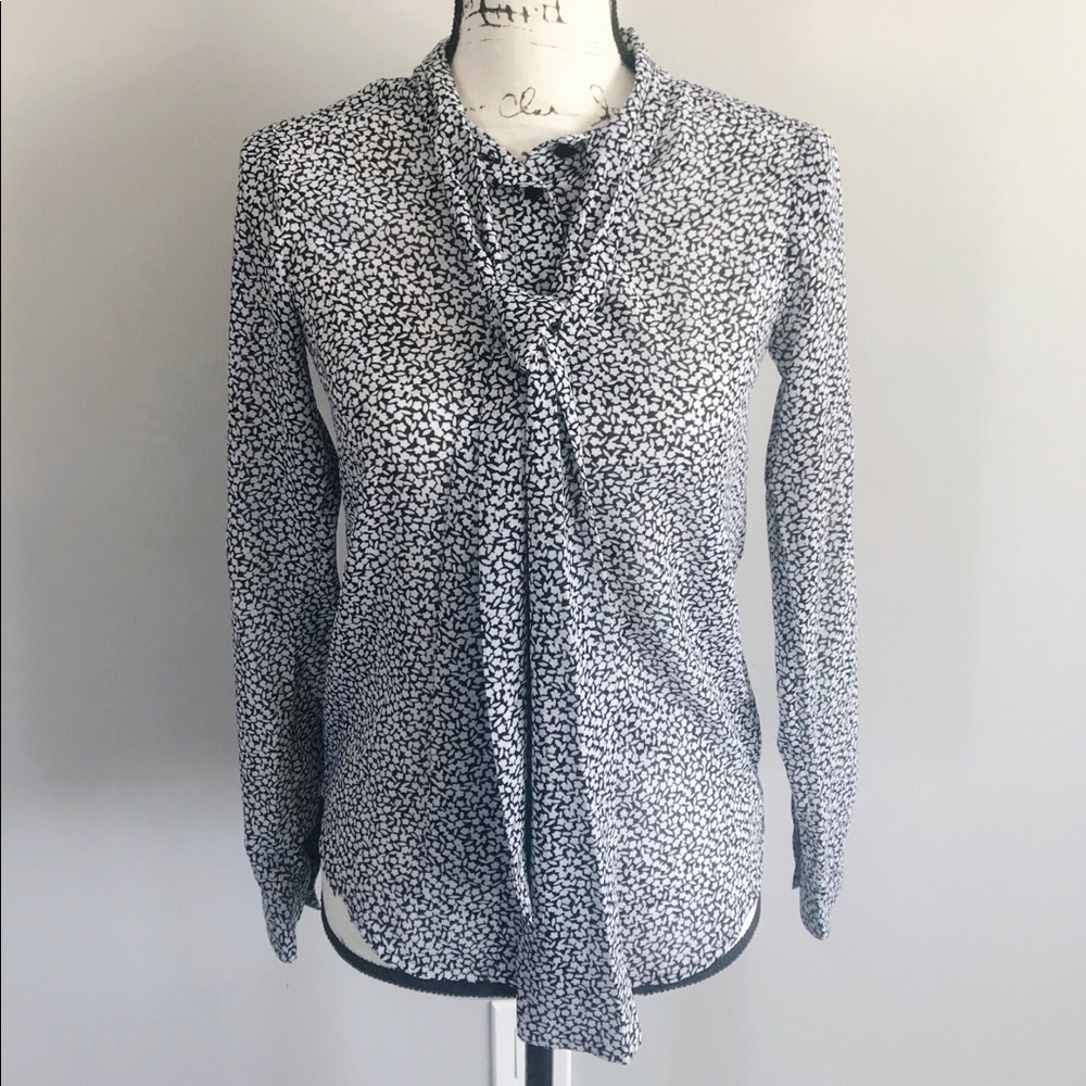 Michael Kors Business Long Sleeve✨Brand New